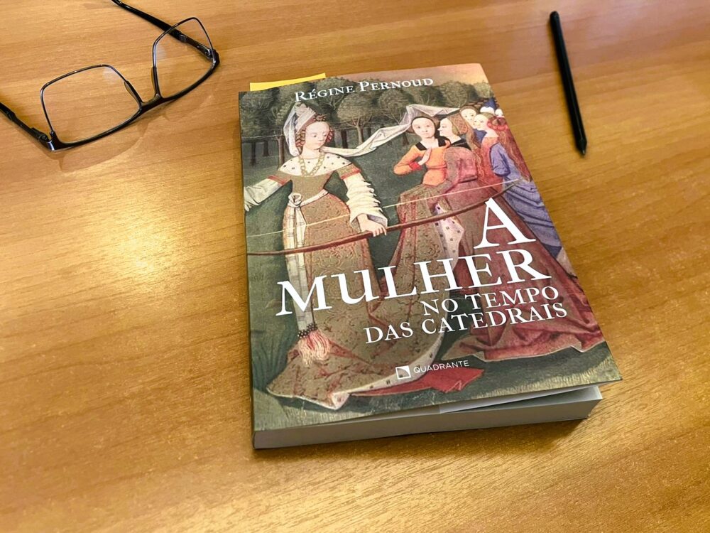 a mulher no tempo das catedrais blog